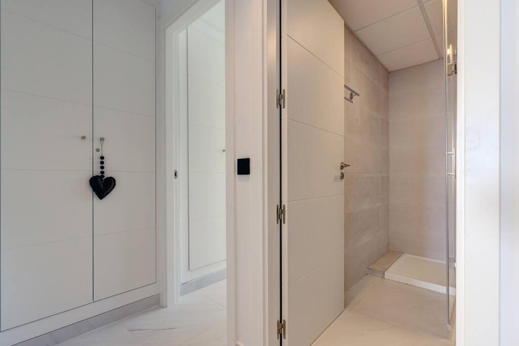 Appartement 2 Bedroom Penthouse With Sea View @ Hills *