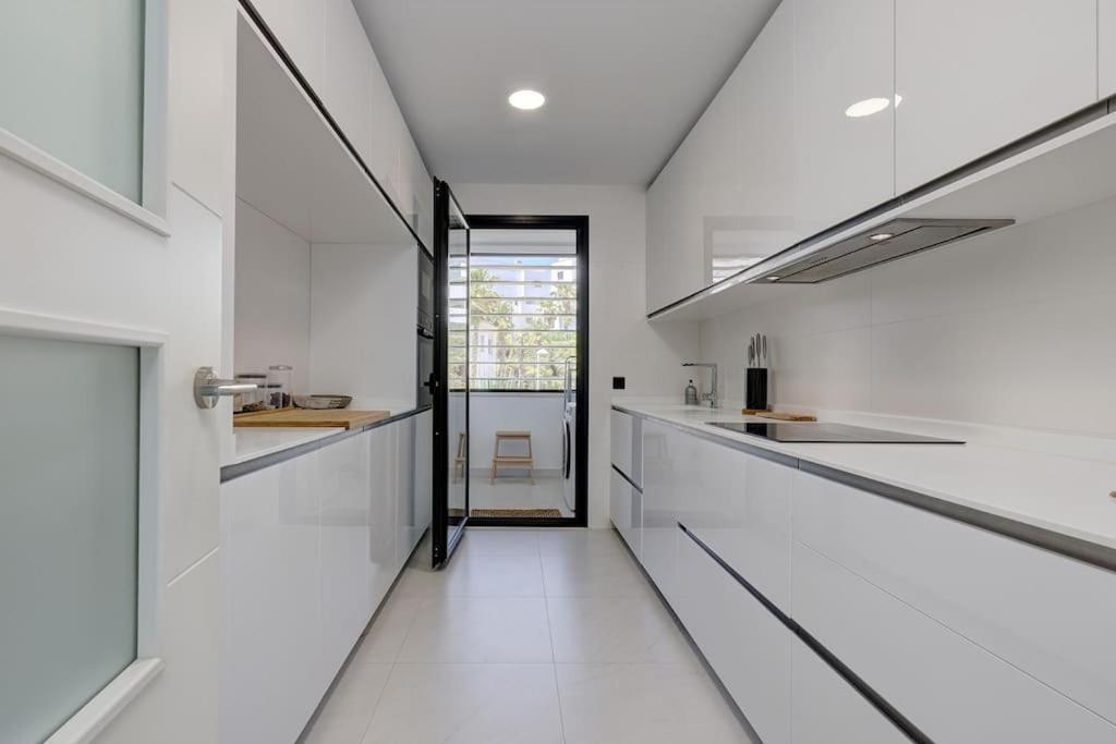 2 Bedroom Penthouse With Sea View @ Hills Appartement